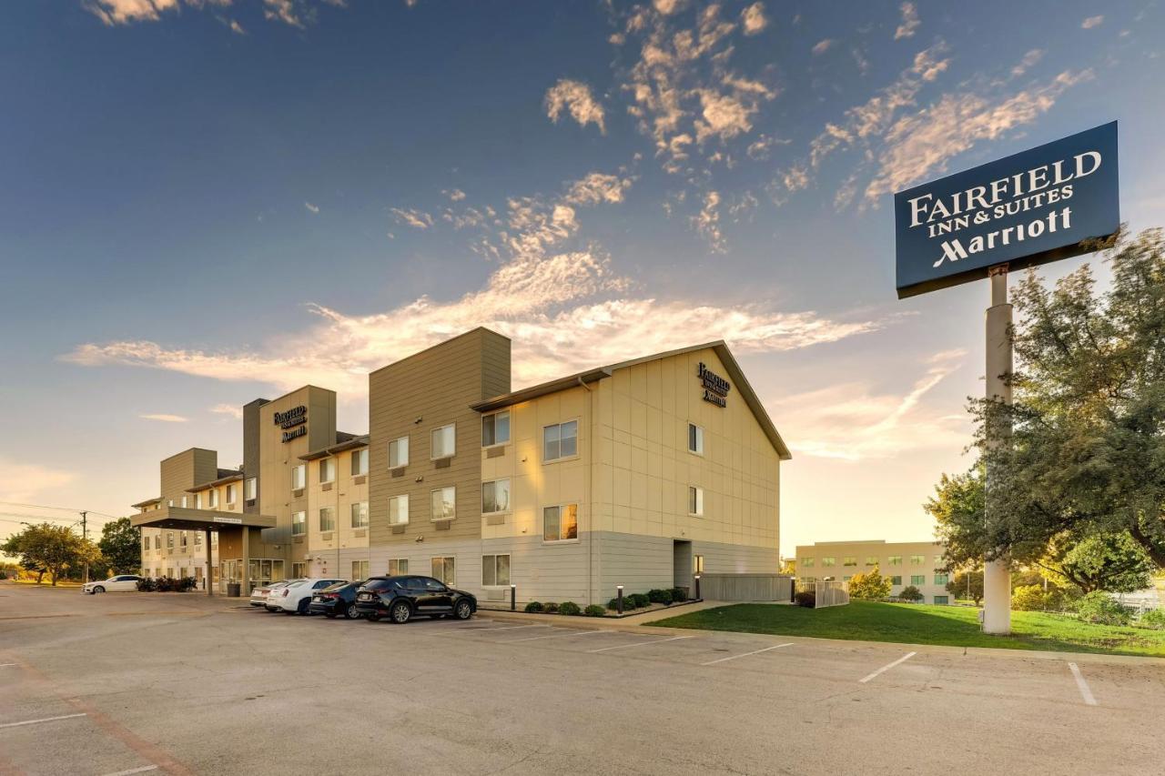 Fairfield Inn & Suites By Marriott Fort Worth I-30 West Near Nas Jrb Ngoại thất bức ảnh